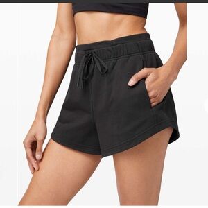 Lululemon Inner Glow Short 3" *Terry
Black